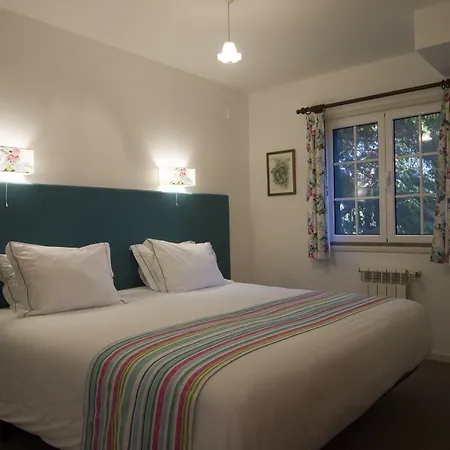 アパートホテル Quinta Santo Antonio da Serra