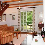Lägenhetshotell Quinta Santo Antonio da Serra
